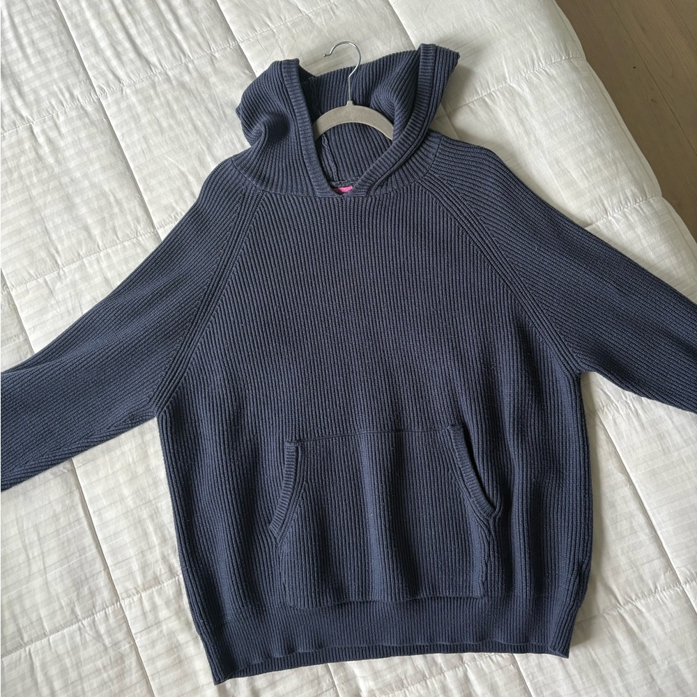 Edikted Charcoal Knit Pullover and pants